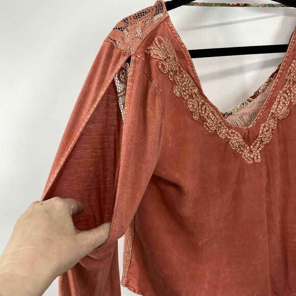 Gimmicks BKE Top Size Small String Back Lace Embroidery Orange Long Sleev V Neck - Picture 3 of 13